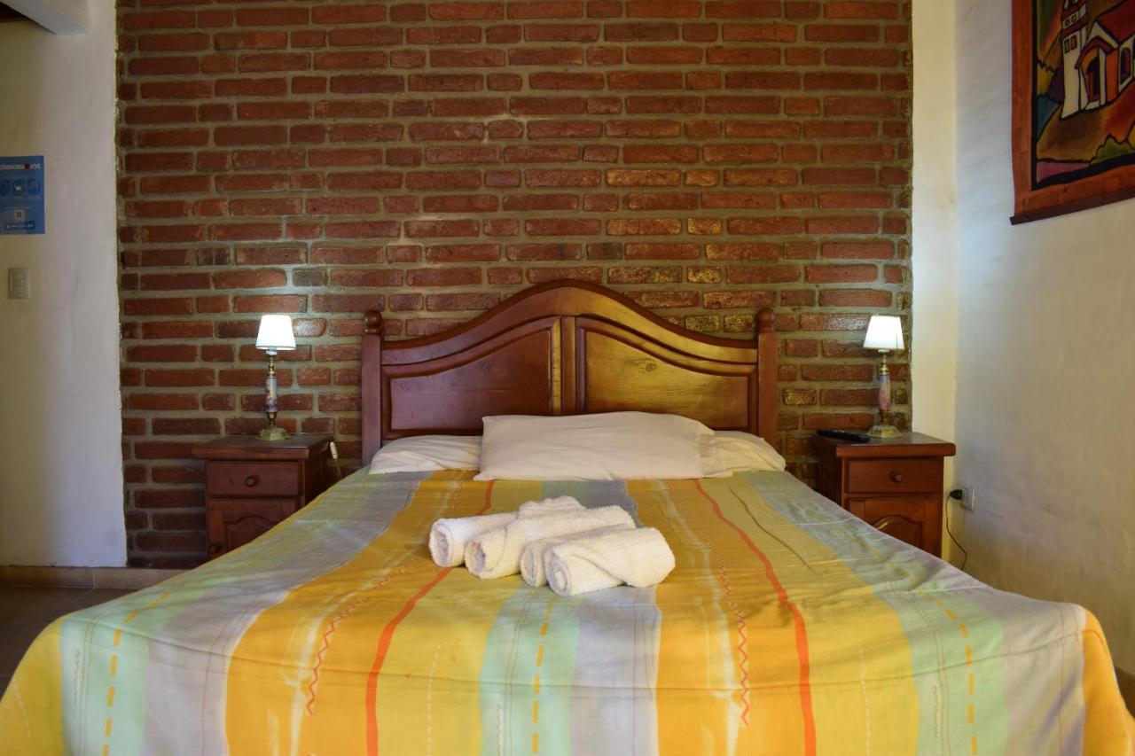 Inn Santa Leocadia Bialet Massé
